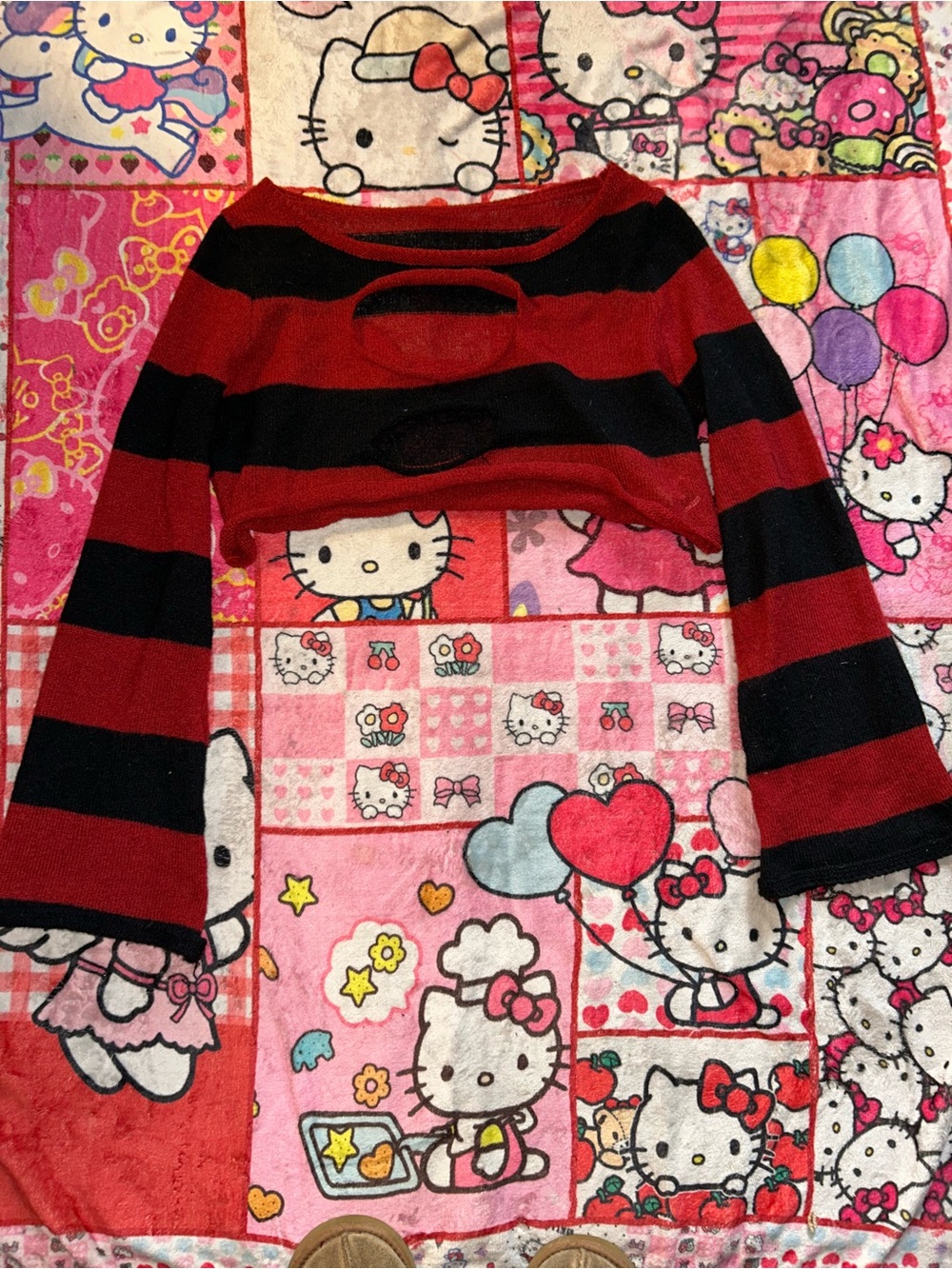 Red & Black Striped crochet Cropped Top - Long Sleeve